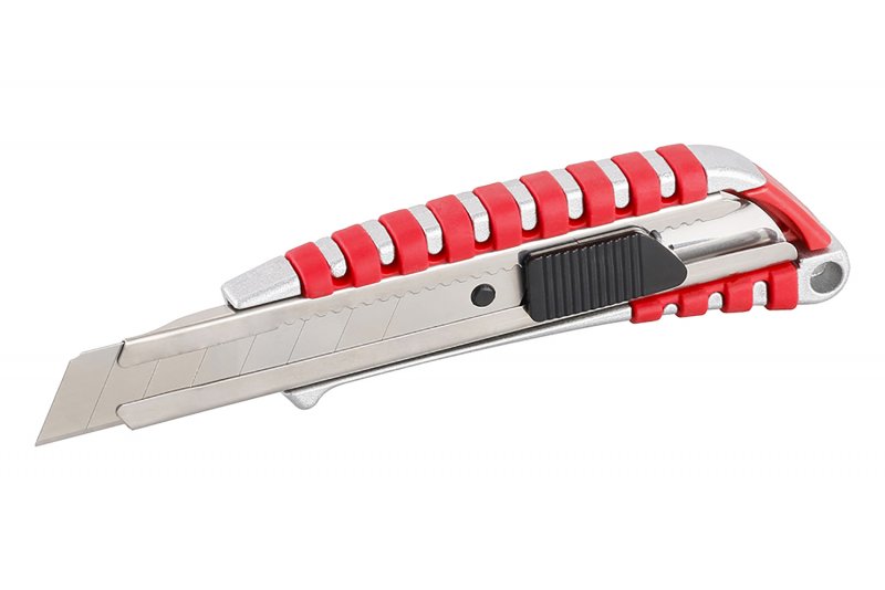 FESTA Nůž odlamovací ALU stříbrno-červený 18mm tlačítková ar.